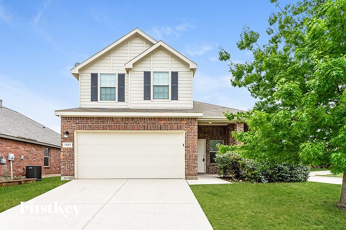 1st image of 1257 Artesia Dr