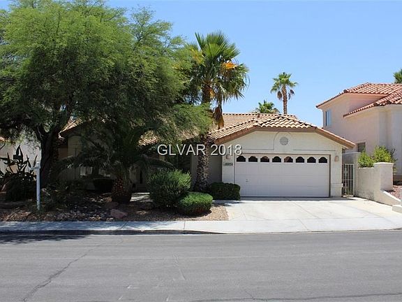 2nd image of 8005 Harbor Oaks Cir