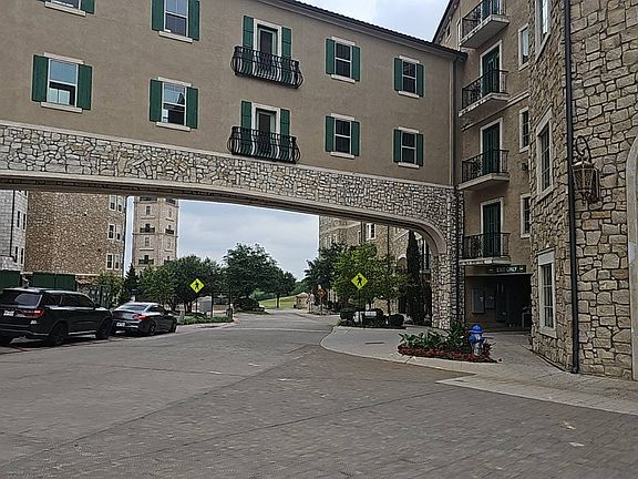 5th image of 6675 Mediterranean Dr