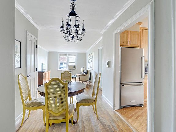 3rd image of 5641 Netherland Ave #4E