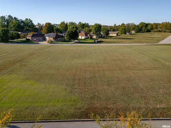 151 Kokopelli Dr, Marion, IL 62959