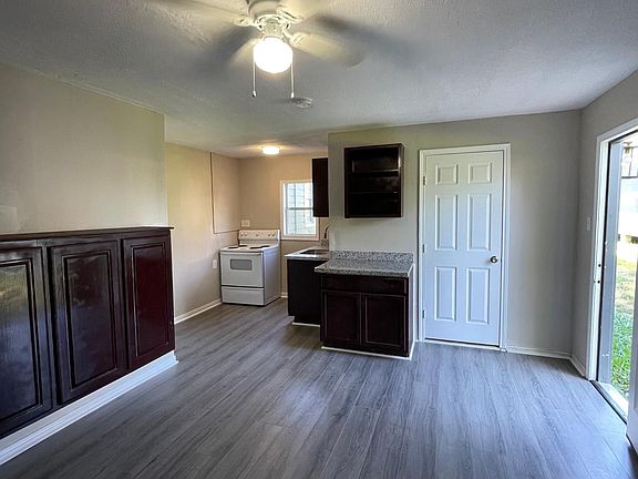4th image of 8704 Lanewood Dr #A