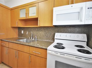 795 81st St APT 2, Miami Beach, FL 33141