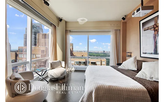 Rented by Douglas Elliman | media 30