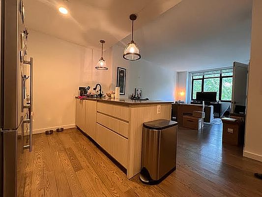 1st image of 125 Parkside Ave #4A