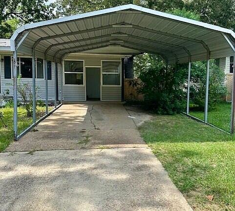 4th image of 336 Mary Ann Dr