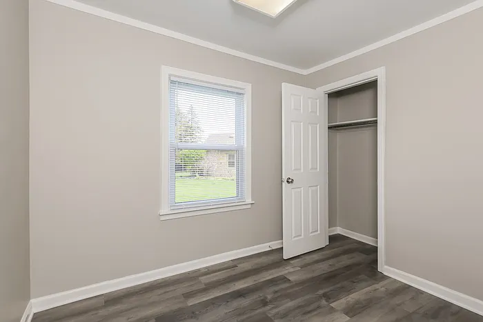1176 Highview Dr — Photo 9
