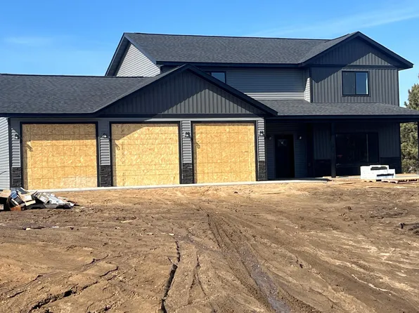 553 Dels Ct, Bemidji, MN 56601