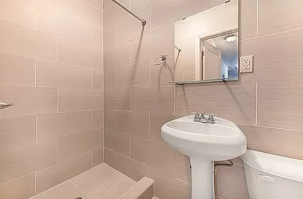 Rented by REAL New York | media 12