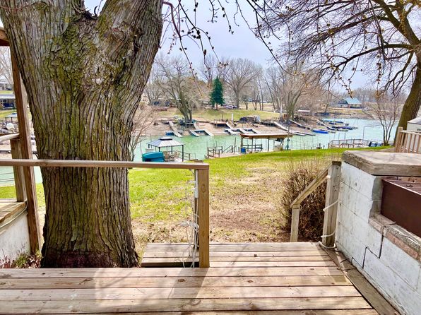 1651 Eagle Crest Rd, Loup City, NE 68853