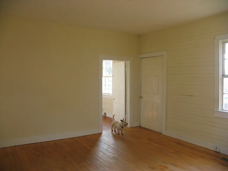 7790 Fairview Farm Rd — Photo 3