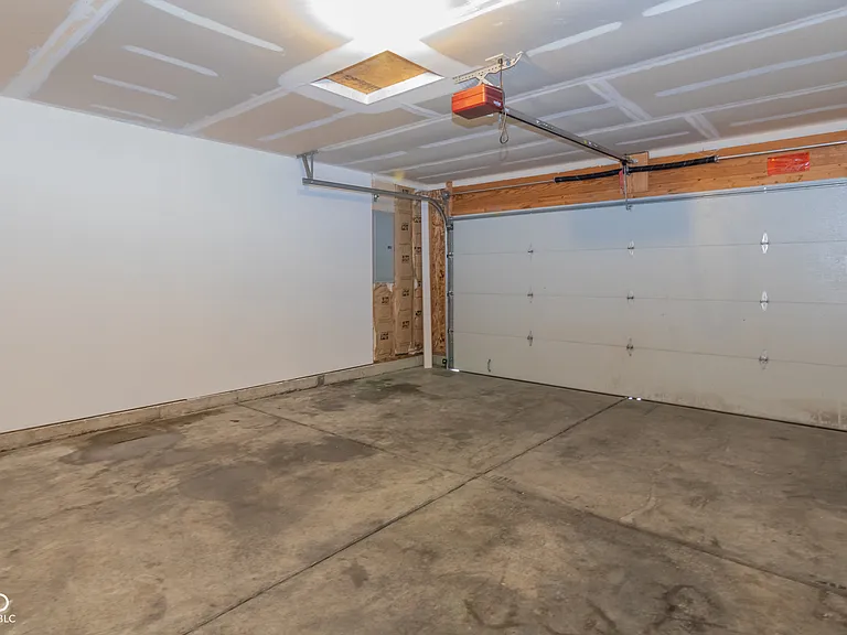 815 Tall Timber Dr — Photo 19