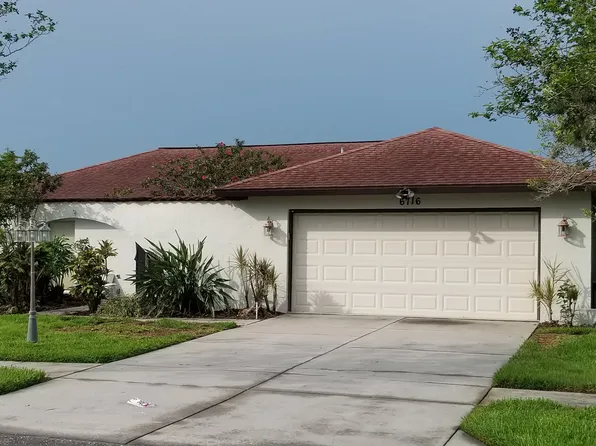 6716 Easton Ln, Sarasota, FL 34238