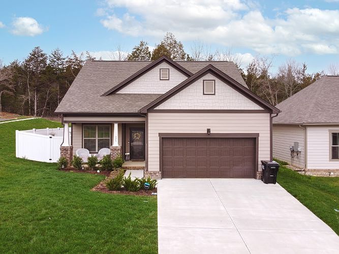 1st image of 526 Charity Ln