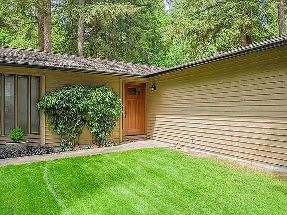 3rd image of 28921 176th Ave SE