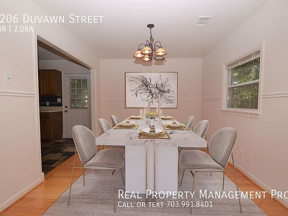 5th image of 4206 Duvawn St
