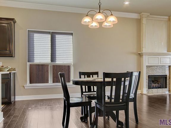 4th image of 4848 Harbor Ln