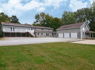 1524 S 1500 E, Akron, IN 46910