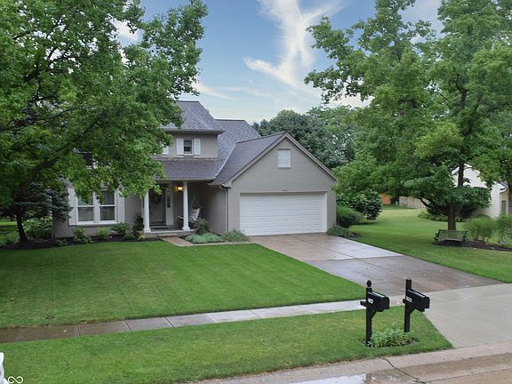 3rd image of 1621 Waterford Dr