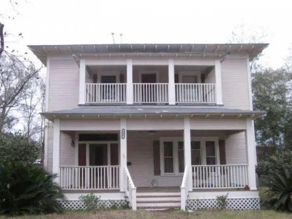 106 S Royal St, Deridder, LA 70634