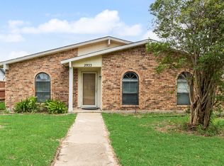 2933 Silverdale Ln, Garland, TX 75044