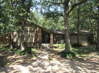 422 Timbercrest Rd E, Catoosa, OK 74015