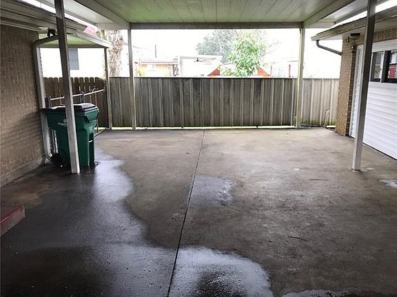 5th image of 529 Farrington Dr