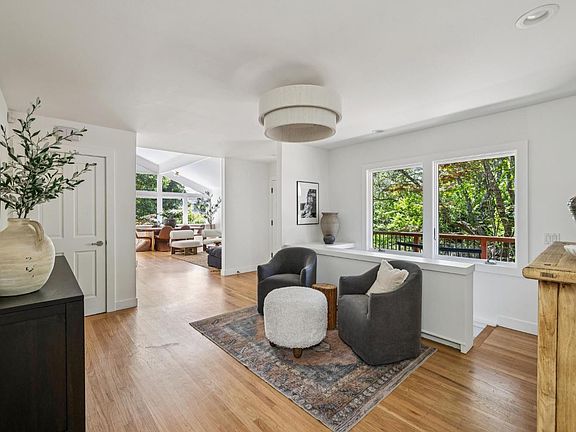 4th image of 115 Manor Drive