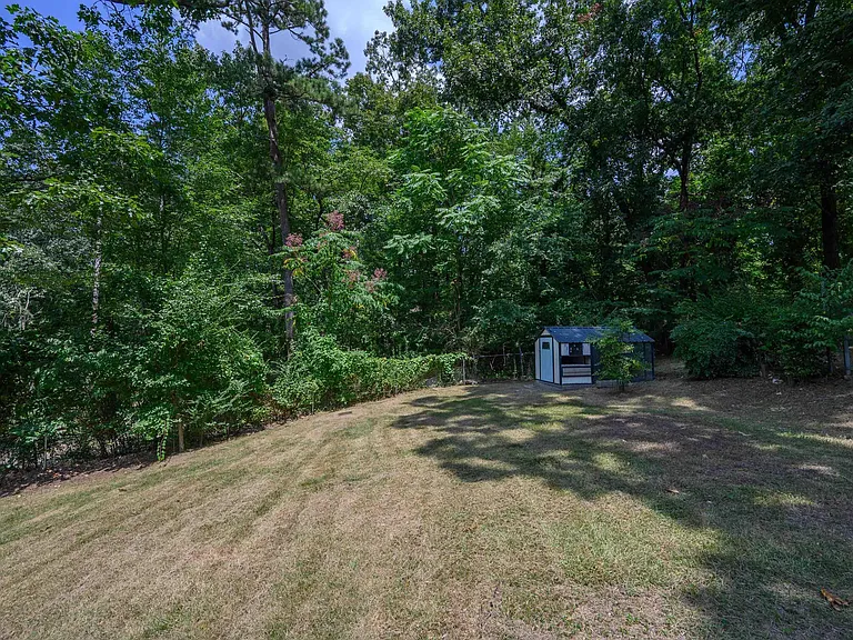 1440 Hickory Ln — Photo 34