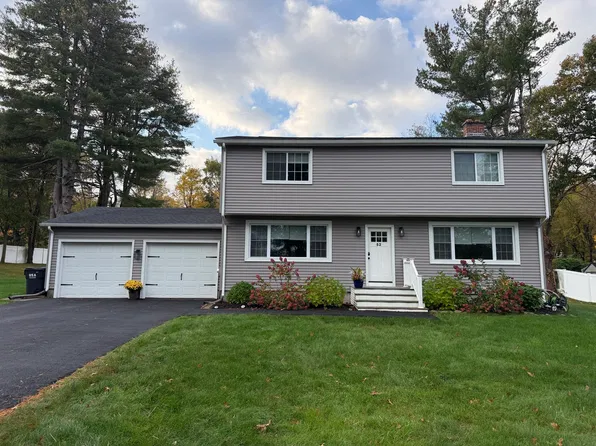 52 Stagecoach Rd, Amherst, MA 01002