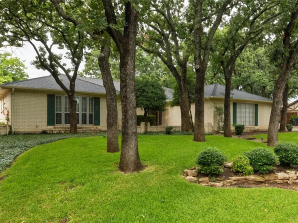 4704 Hillside Dr, Arlington, TX 76013