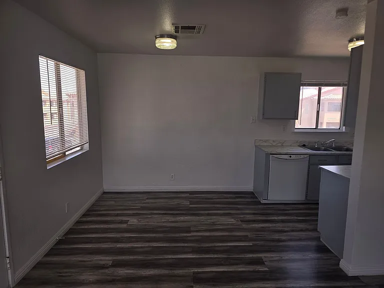 1724 Breckenwood Ct — Photo 39