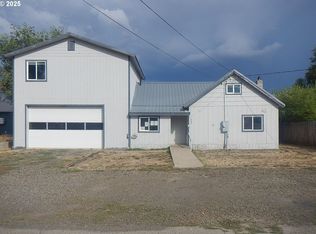 265 N 14th Ave, Elgin, OR 97827