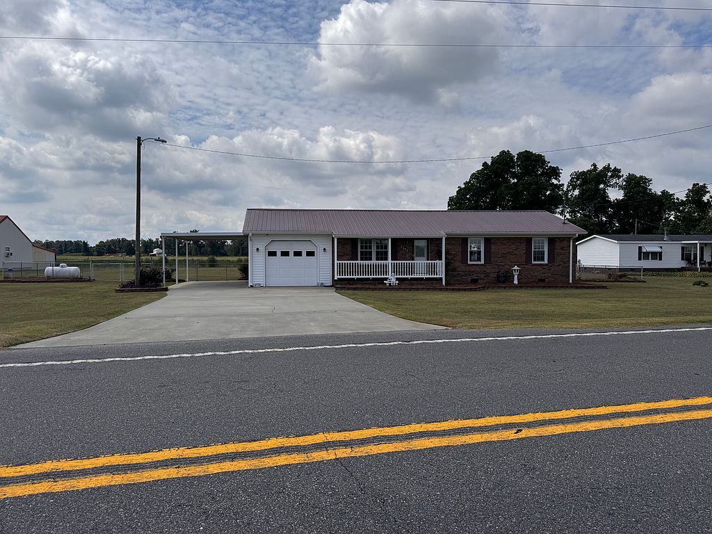 4895 Highway 55 W - Property Image