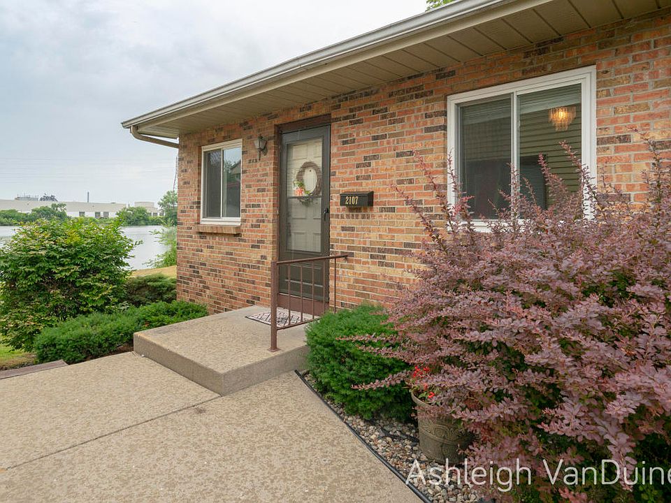 1st image of 2107 Melvin St SW #1