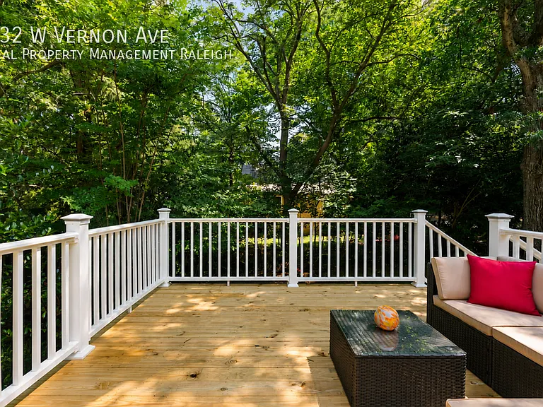 132 W Vernon Ave — Photo 31