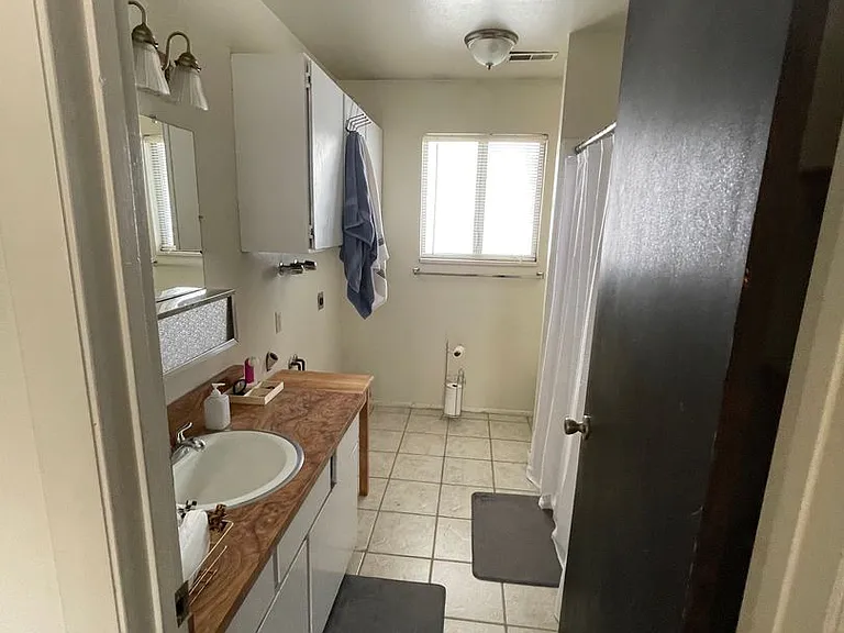 627 N 600 W #11 — Photo 7