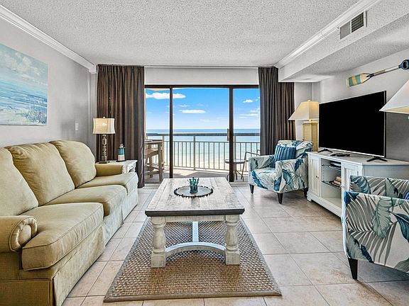 3rd image of 2500 N Ocean Blvd. #607