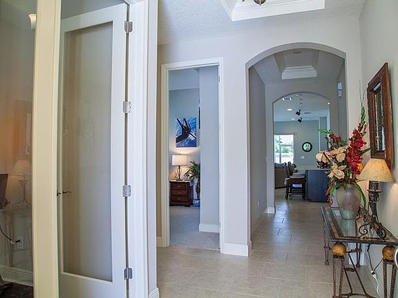4th image of 541 Manns Harbor Dr