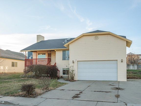 3rd image of 716 N 8th St