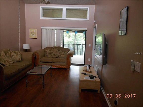 5th image of 234 Woodlake Wynde #234
