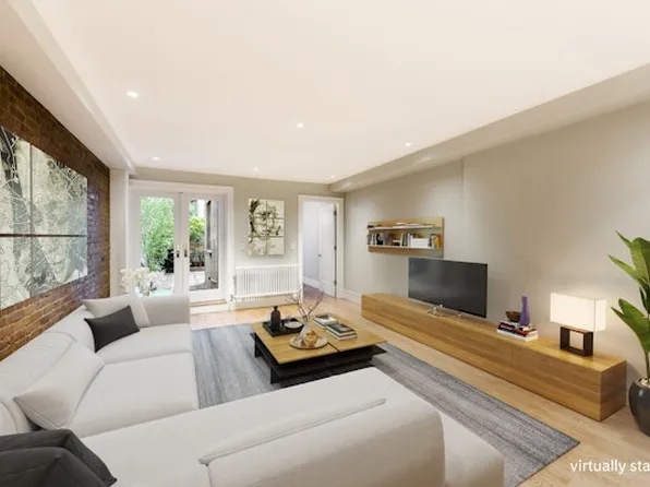 219 West 70th Street image 2 of 19