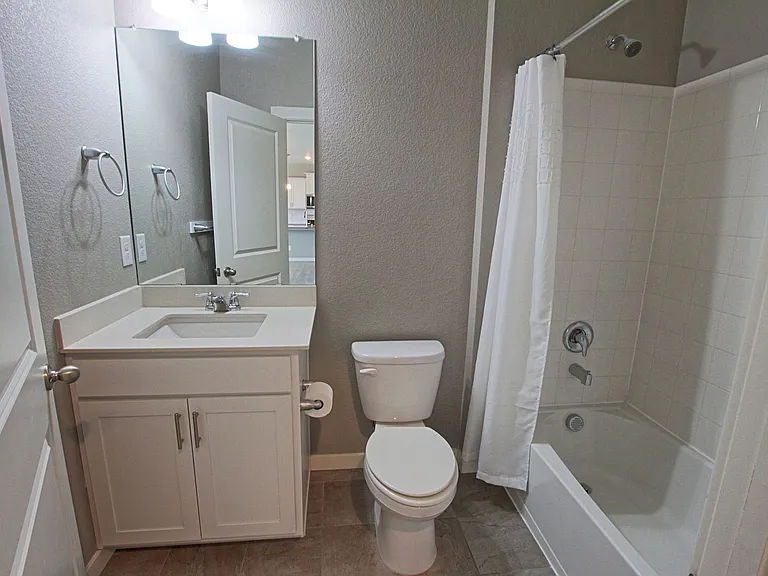 2248 Rosette Ln — Photo 7