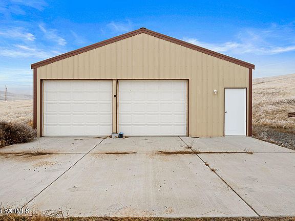 5th image of 380 Cielo Vista Ln