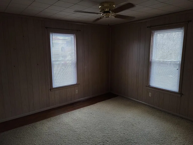 479 New York Ave — Photo 10