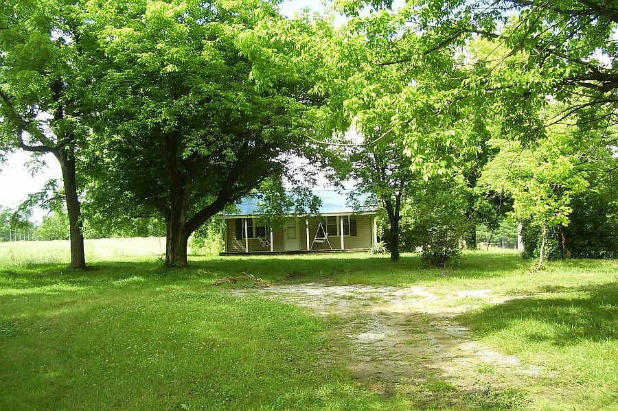 1st image of 1085 Deer Lodge Hwy