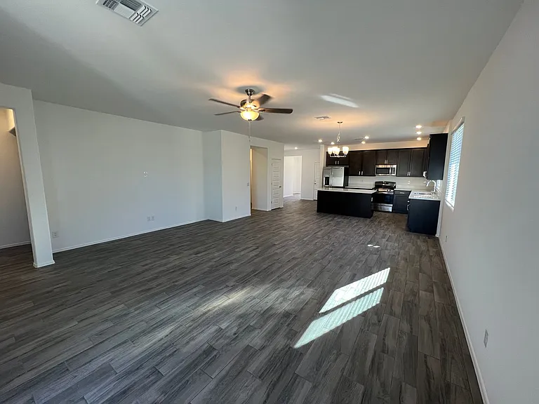 25210 N 133rd Ave — Photo 10