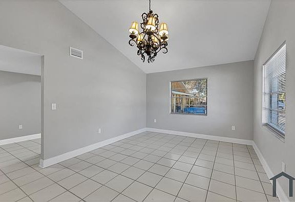 2nd image of 105 Avenida De Bahia