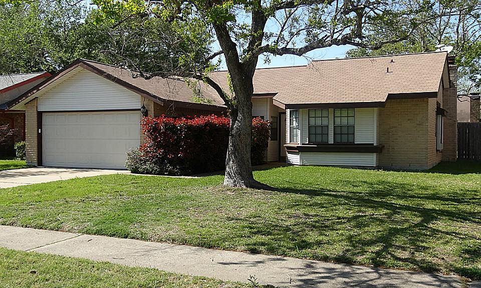 1st image of 22602 Dabney Manor Ln