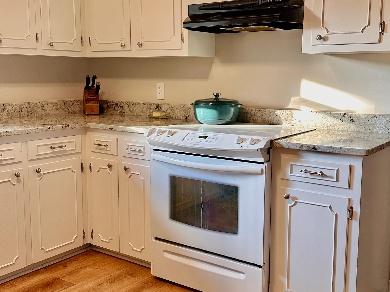 3 bed, 1450 sqft, $1,795 — Photo 4